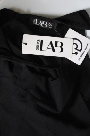 Γυναικείο αμάνικο μπλουζάκι Answear, Μέγεθος S, Χρώμα Μαύρο, Τιμή 9,52 €