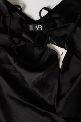 Γυναικείο αμάνικο μπλουζάκι Answear, Μέγεθος L, Χρώμα Μαύρο, Τιμή 10,82 €