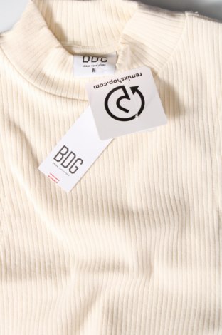 Γυναικείο αμάνικο μπλουζάκι BDG, Μέγεθος M, Χρώμα  Μπέζ, Τιμή 14,95 €