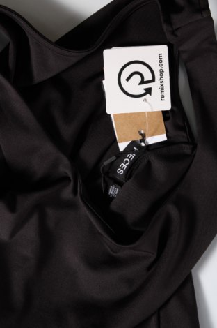 Γυναικείο αμάνικο μπλουζάκι Pieces, Μέγεθος M, Χρώμα Μαύρο, Τιμή 6,40 €
