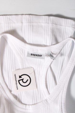 Γυναικείο αμάνικο μπλουζάκι Weekday, Μέγεθος XS, Χρώμα Λευκό, Τιμή 10,82 €