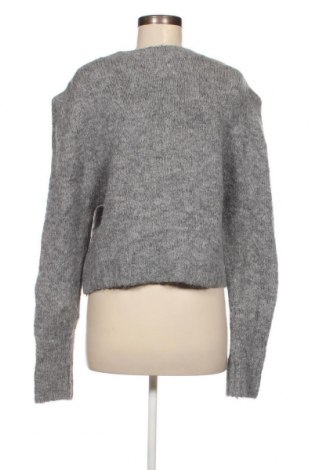 Дамски пуловер Acne, Размер L, Цвят Сив, Цена 113,28 лв.