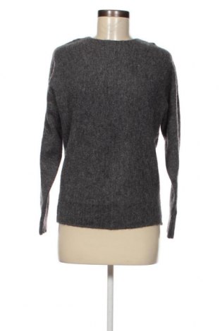 Дамски пуловер C&A, Размер S, Цвят Сив, Цена 11,89 лв.