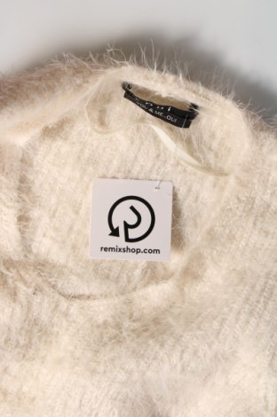 Дамски пуловер Oui, Размер M, Цвят Бял, Цена 10,12 лв.