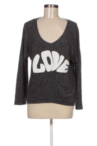 Дамски пуловер Velvet Rose, Размер S, Цвят Сив, Цена 8,00 лв.