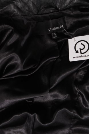 Γυναικείο δερμάτινο μπουφάν Studio AR, Μέγεθος S, Χρώμα Μαύρο, Τιμή 223,45 €