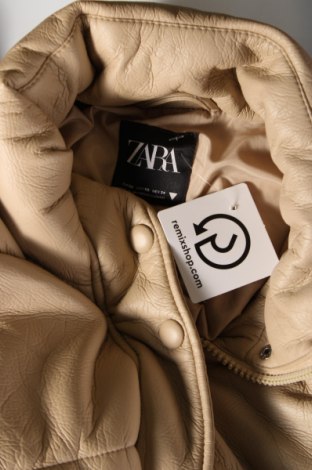 Дамско кожено яке Zara, Размер XS, Цвят Бежов, Цена 45,98 лв.