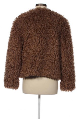 Дамско палто Bershka, Размер S, Цвят Кафяв, Цена 48,15 лв.