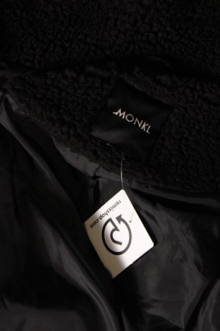 Дамско палто Monki, Размер S, Цвят Черен, Цена 11,60 лв.