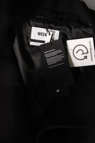 Дамско палто Weekday, Размер L, Цвят Черен, Цена 191,00 лв.