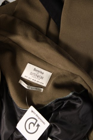 Дамско сако Bershka, Размер S, Цвят Зелен, Цена 19,60 лв.