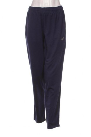 Pantaloni trening de femei New Balance, Mărime L, Culoare Albastru, Preț 100,00 Lei