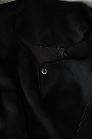 Dámska bunda , Veľkosť M, Farba Čierna, Cena  6,81 €