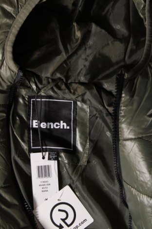 Γυναικείο μπουφάν Bench, Μέγεθος M, Χρώμα Πράσινο, Τιμή 20,32 €