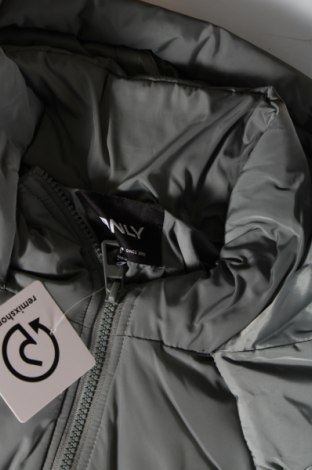 Γυναικείο μπουφάν ONLY, Μέγεθος L, Χρώμα Ασημί, Τιμή 17,75 €