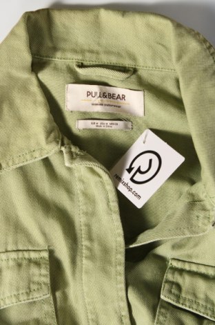 Дамско яке Pull&Bear, Размер M, Цвят Зелен, Цена 13,26 лв.
