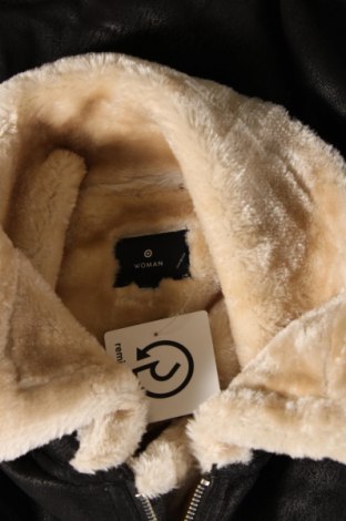 Dámska bunda  Target, Veľkosť M, Farba Čierna, Cena  15,13 €