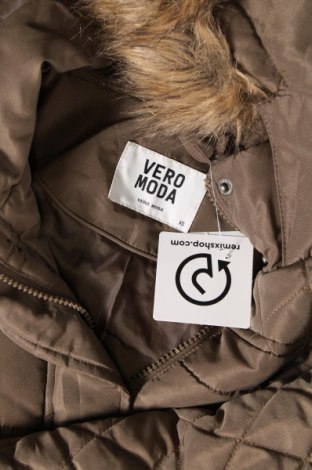 Dámska bunda  Vero Moda, Veľkosť XS, Farba Zelená, Cena  10,69 €