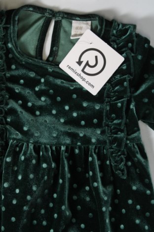 Dětské šaty  H&M, Velikost 12-18m/ 80-86 cm, Barva Zelená, Cena  354,00 Kč