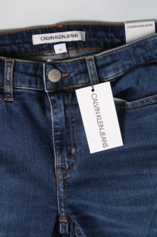 Dziecięce jeansy Calvin Klein Jeans, Rozmiar 13-14y/ 164-168 cm, Kolor Niebieski, Cena 477,12 zł