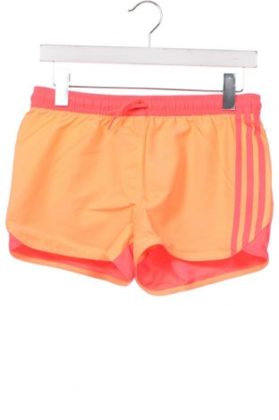 Детски къс панталон Adidas, Размер 13-14y/ 164-168 см, Цвят Розов, Цена 8,85 лв.
