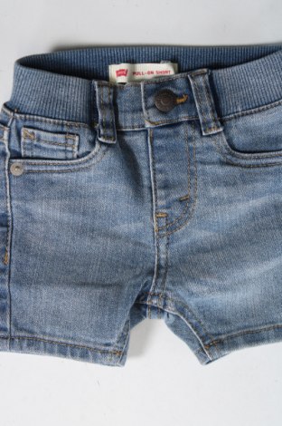 Детски къс панталон Levi's, Размер 3-6m/ 62-68 см, Цвят Син, Цена 84,00 лв.