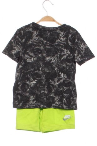 Kinder Trainingsanzug Nike, Größe 18-24m/ 86-98 cm, Farbe Mehrfarbig, Preis 51,03 €