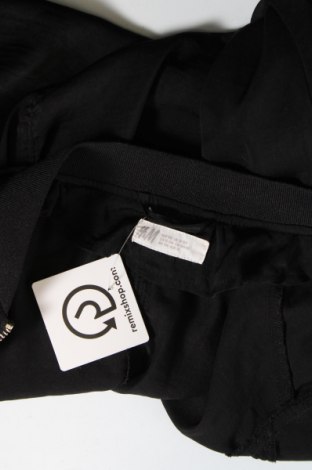 Dětská bunda  H&M, Velikost 11-12y/ 152-158 cm, Barva Černá, Cena  147,00 Kč