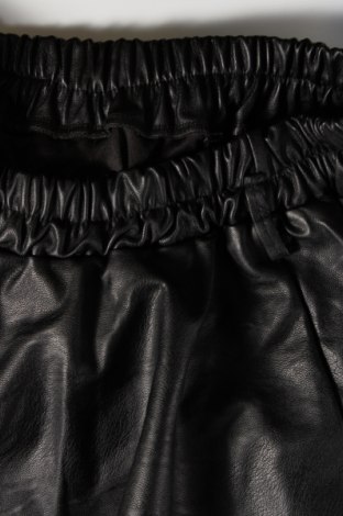 Lederrock, Größe S, Farbe Schwarz, Preis 2,62 €