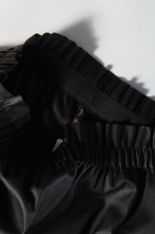 Δερμάτινη φούστα ONLY, Μέγεθος S, Χρώμα Μαύρο, Τιμή 2,72 €