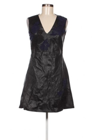 Kožené šaty  Sportmax Code, Veľkosť L, Farba Čierna, Cena  54,18 €