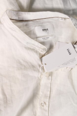 Мъжка риза Brax, Размер XL, Цвят Бял, Цена 102,00 лв.