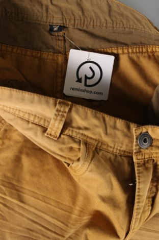 Pánske džínsy , Veľkosť M, Farba Hnedá, Cena  4,44 €