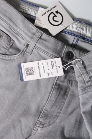 Herren Jeans Brax, Größe L, Farbe Grau, Preis 25,73 €