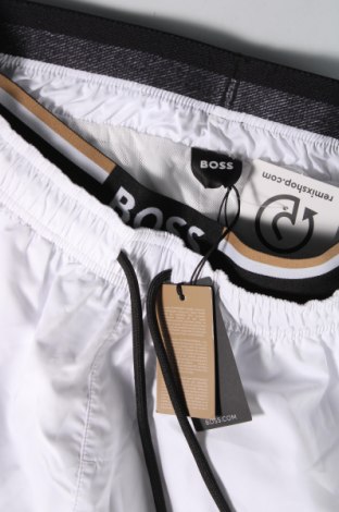 Ανδρικό κοντό παντελόνι BOSS, Μέγεθος M, Χρώμα Λευκό, Τιμή 110,96 €