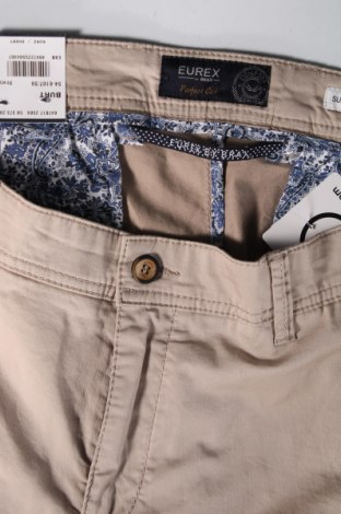 Pantaloni scurți de bărbați Eurex by Brax, Mărime XL, Culoare Bej, Preț 286,18 Lei