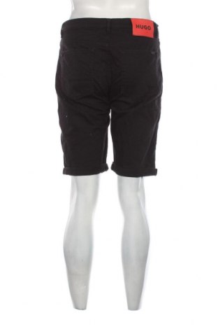 Мъжки къс панталон Hugo Boss, Размер M, Цвят Черен, Цена 164,00 лв.