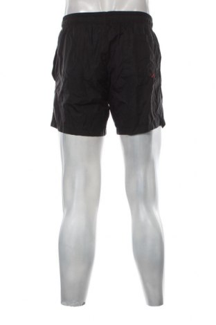Мъжки къс панталон Hugo Boss, Размер M, Цвят Черен, Цена 180,91 лв.
