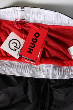 Мъжки къс панталон Hugo Boss, Размер XL, Цвят Черен, Цена 199,23 лв.