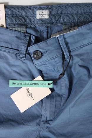 Pantaloni scurți de bărbați Pepe Jeans, Mărime M, Culoare Albastru, Preț 286,18 Lei