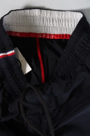Мъжки къс панталон Tommy Hilfiger, Размер S, Цвят Син, Цена 61,50 лв.