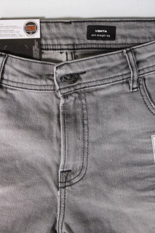 Herren Shorts Volcom X GMJ, Größe S, Farbe Grau, Preis € 51,46