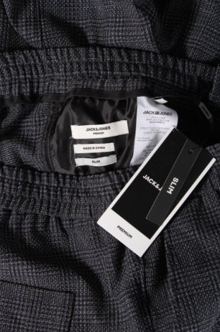 Pánské kalhoty  Jack & Jones, Velikost M, Barva Modrá, Cena  214,00 Kč