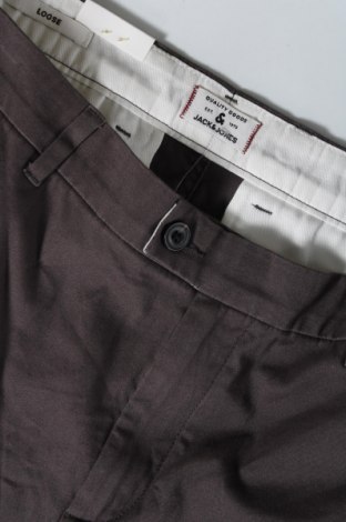 Ανδρικό παντελόνι Jack & Jones, Μέγεθος L, Χρώμα Γκρί, Τιμή 7,61 €