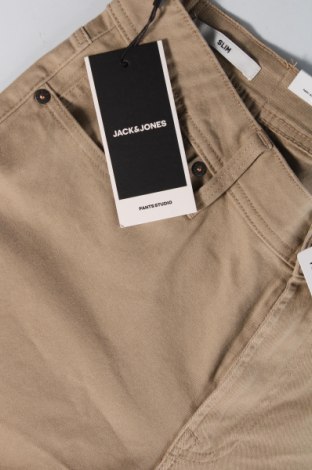 Мъжки панталон Jack & Jones, Размер M, Цвят Бежов, Цена 18,04 лв.