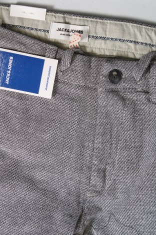 Pánske nohavice  Jack & Jones, Veľkosť S, Farba Sivá, Cena  8,88 €