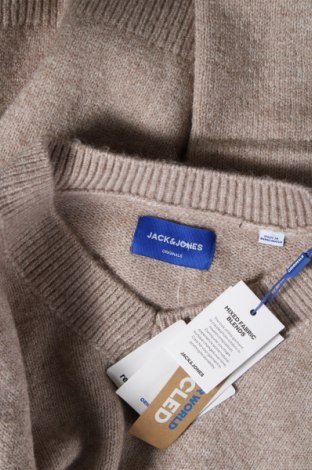Мъжки пуловер Originals By Jack & Jones, Размер M, Цвят Бежов, Цена 30,60 лв.