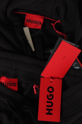 Мъжки спортен комплект Hugo Boss, Размер S, Цвят Черен, Цена 389,00 лв.
