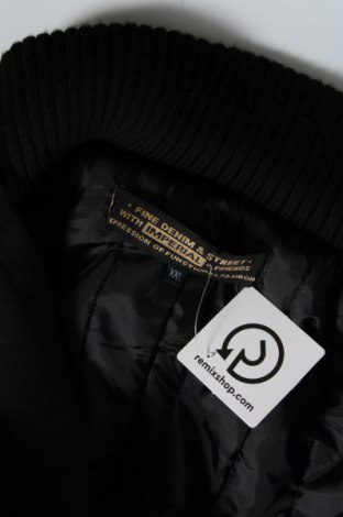 Pánský kabát , Velikost L, Barva Černá, Cena  1 706,00 Kč