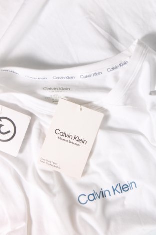 Пижама Calvin Klein Sleepwear, Размер L, Цвят Бял, Цена 45,24 лв.